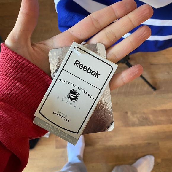 Toronto Maple Leafs Jersey - Kessel - Picture 3 of 3